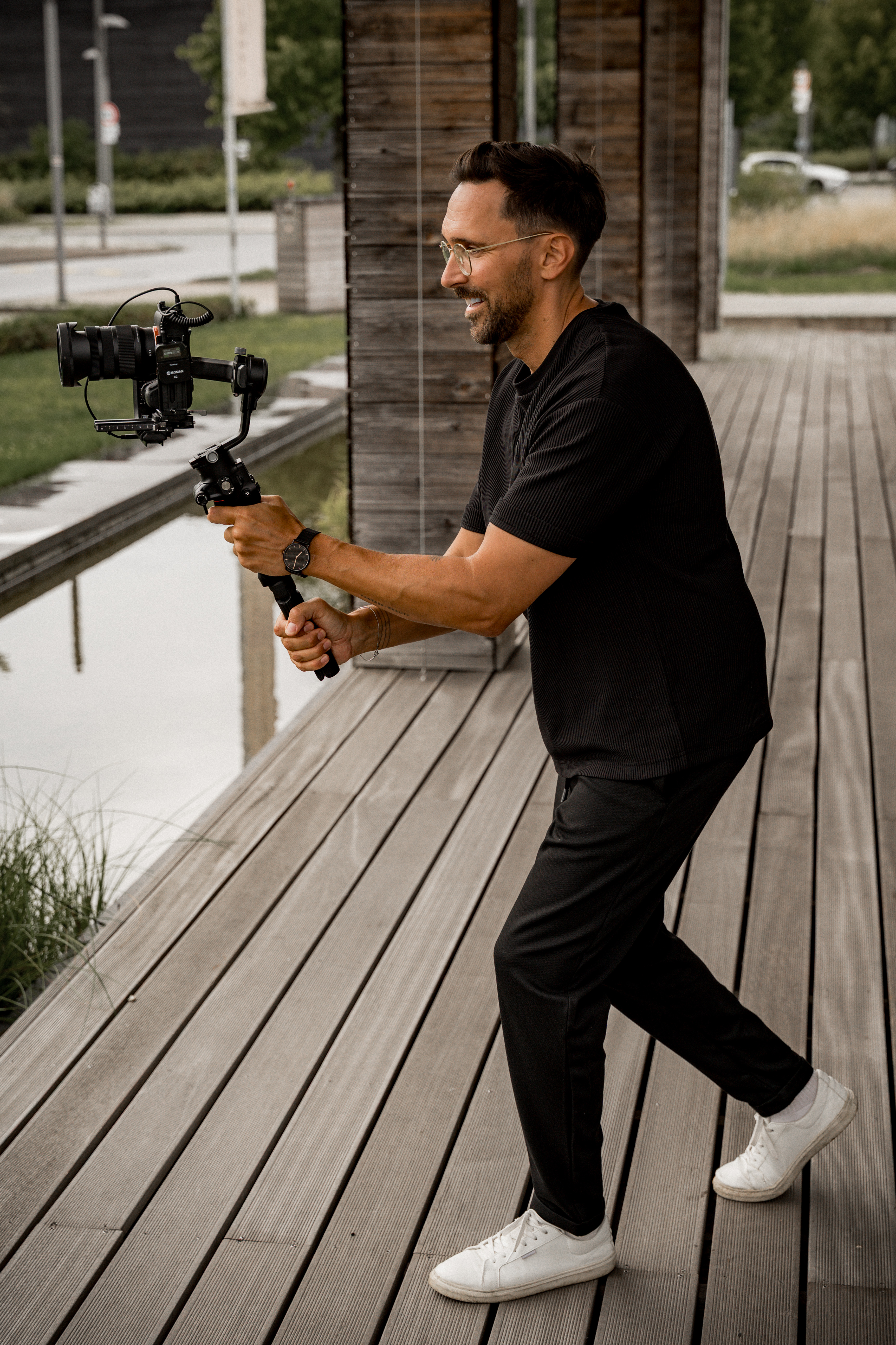Christoph beim Filmen mit Gimbal